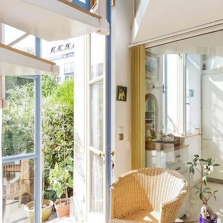 Appt With Garden Near Jardin Du Luxembourg Paryż